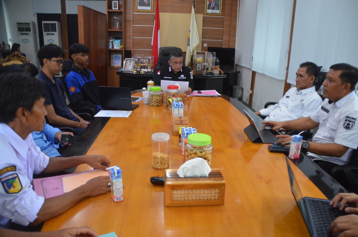 WhatsApp Image 2025-10-22 at 22.27.53