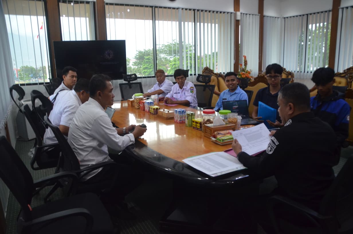 WhatsApp Image 2025-10-22 at 22.27.54