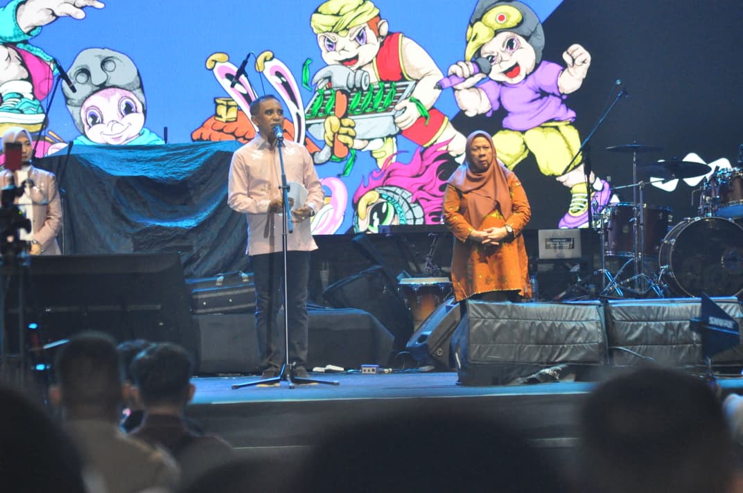 WhatsApp Image 2026-04-18 at 23.49.02